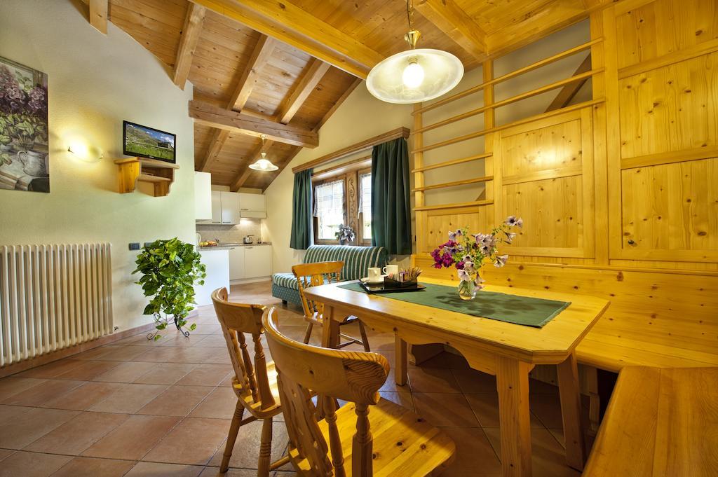 Appartamenti Duc De Rohan Livigno Oda fotoğraf